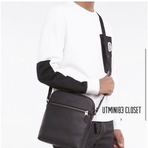 🚫SOLD🚫🔲💯NEW🔲Coach Men Flight Houston Bag🆕Messenger bag/crossbody bag